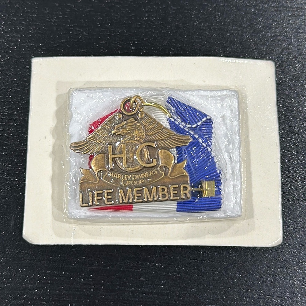 Harley-Davidson HOG Life Member Pin with Ribbon